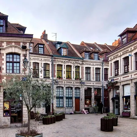 Old Town - Nice Cozy Studio !